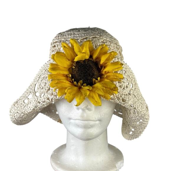 Vintage 90s Cream Crochet Straw Floppy Wide Brim Hat w/ Sunflower - Picture 1 of 4